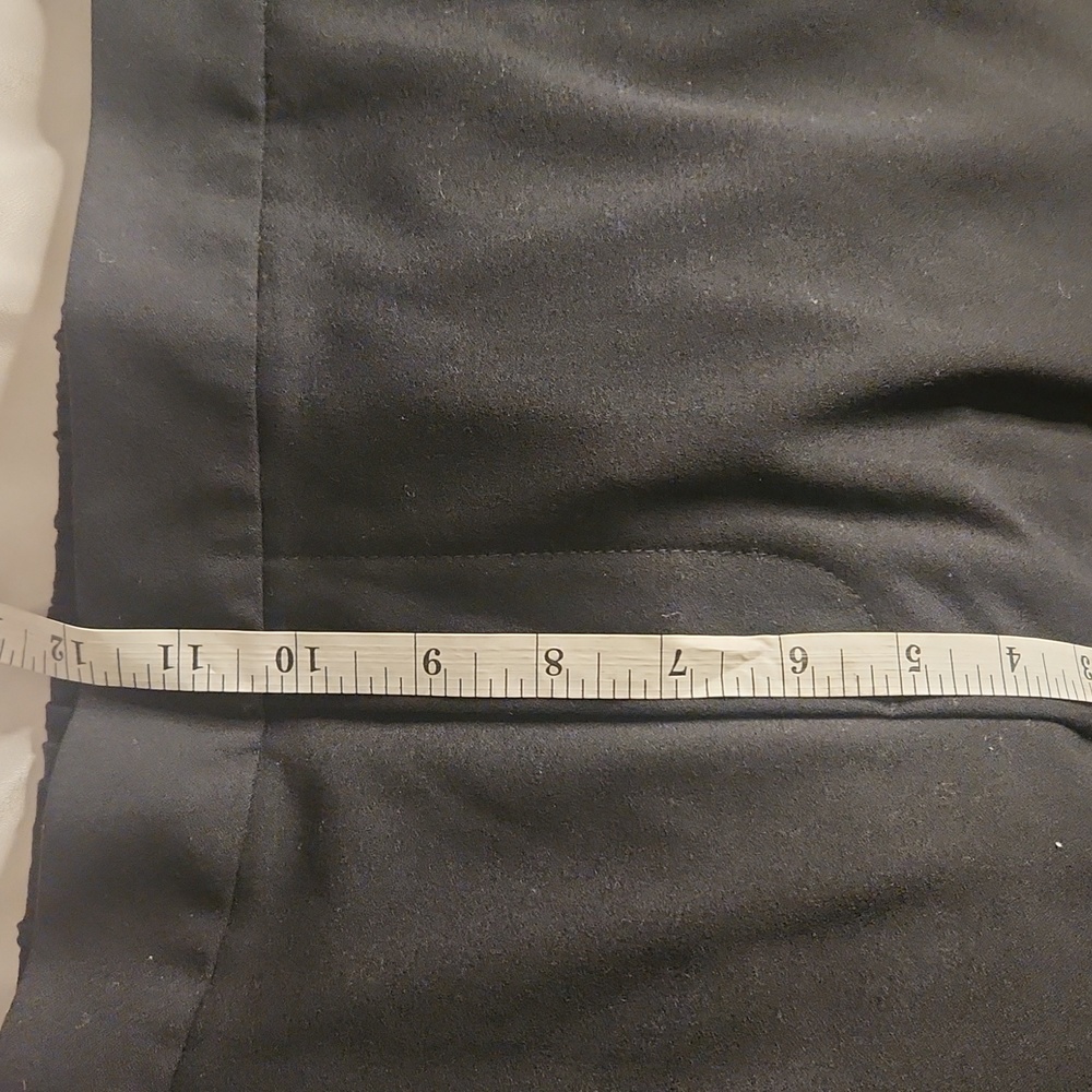 Banana Republic Timeless Staple black pull on flat front trouser pants.size 12 - Picture 10 of 11
